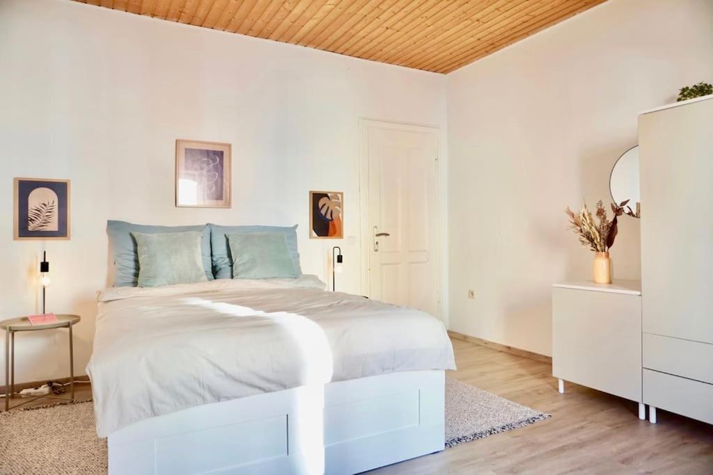 Neu I Moderne Zentrale Wohnung I Netflix I 4 Gaeste Andernach Exterior foto